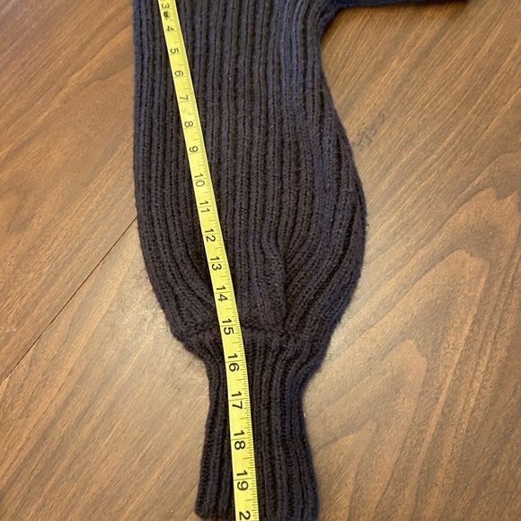 Urban Outfitters Cropped Charcoal Gray Chunky Cowl Neck Sweater – Size Small - Picture 6 of 12